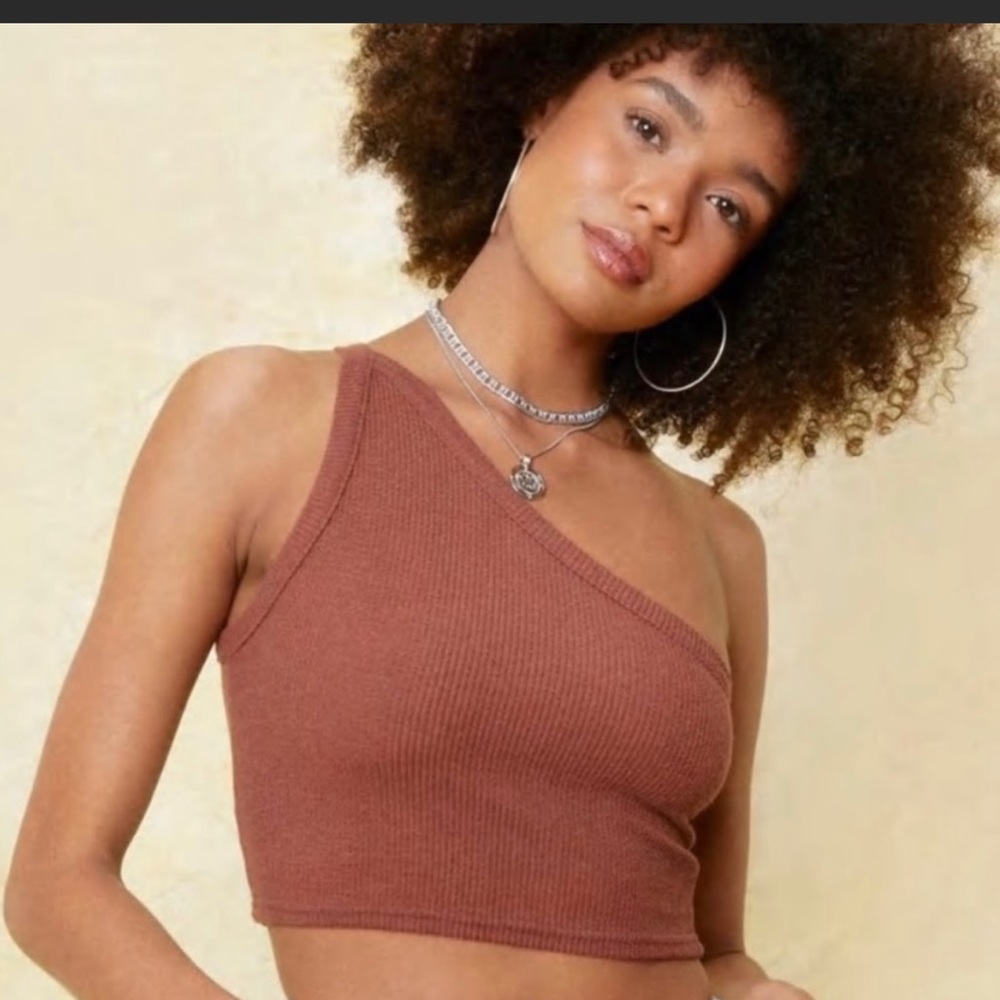 Nasty Gal Ribbed One-Shoulder Crop Top in Rust